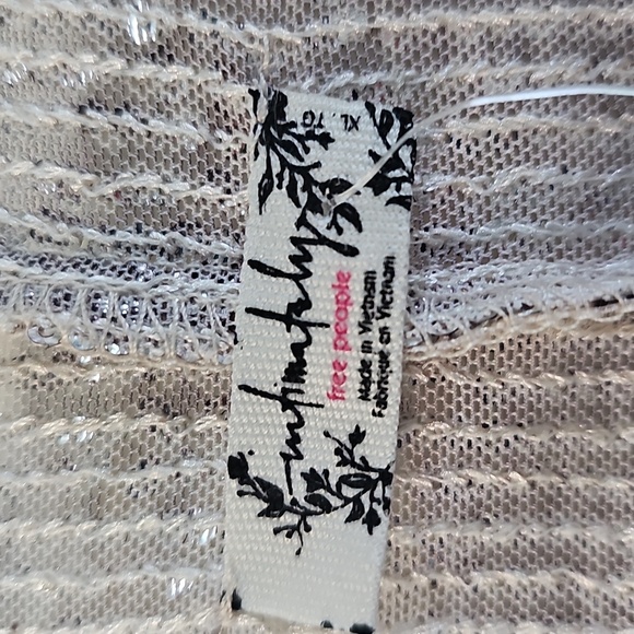 NWT Free People Gold Rush Long Sleeve Lustrous Sequin Top XL - Picture 13 of 14